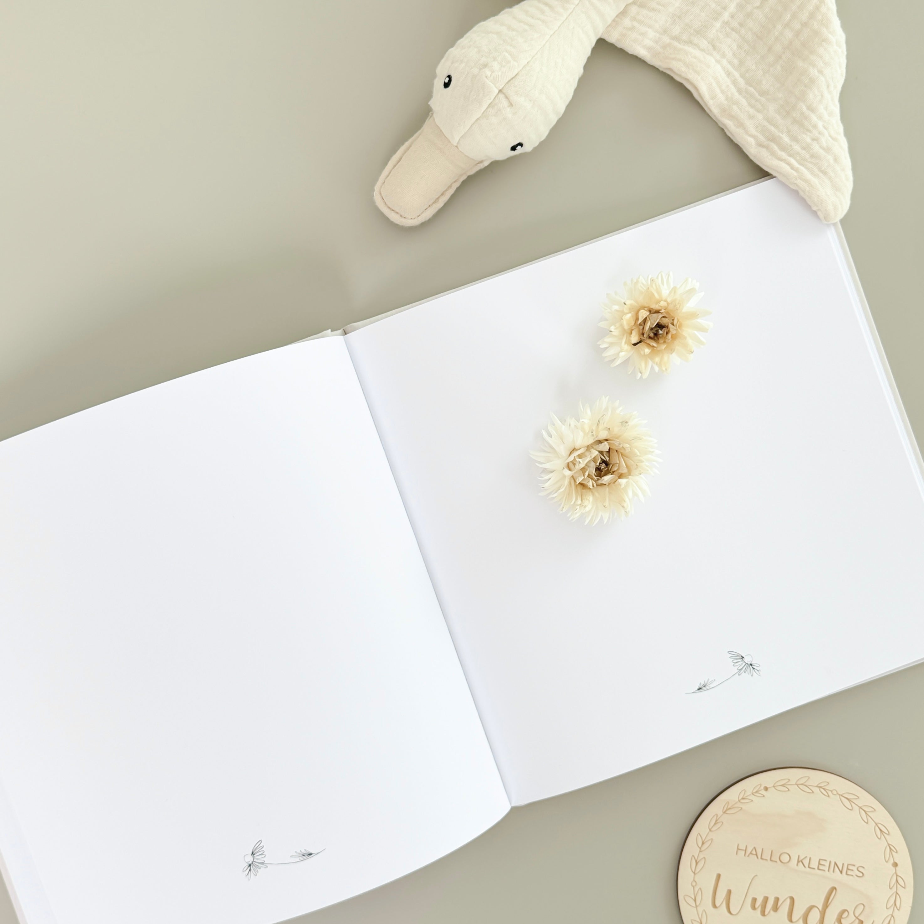 Babyparty Erinnerungsbuch und Gästebuch Quadratisch