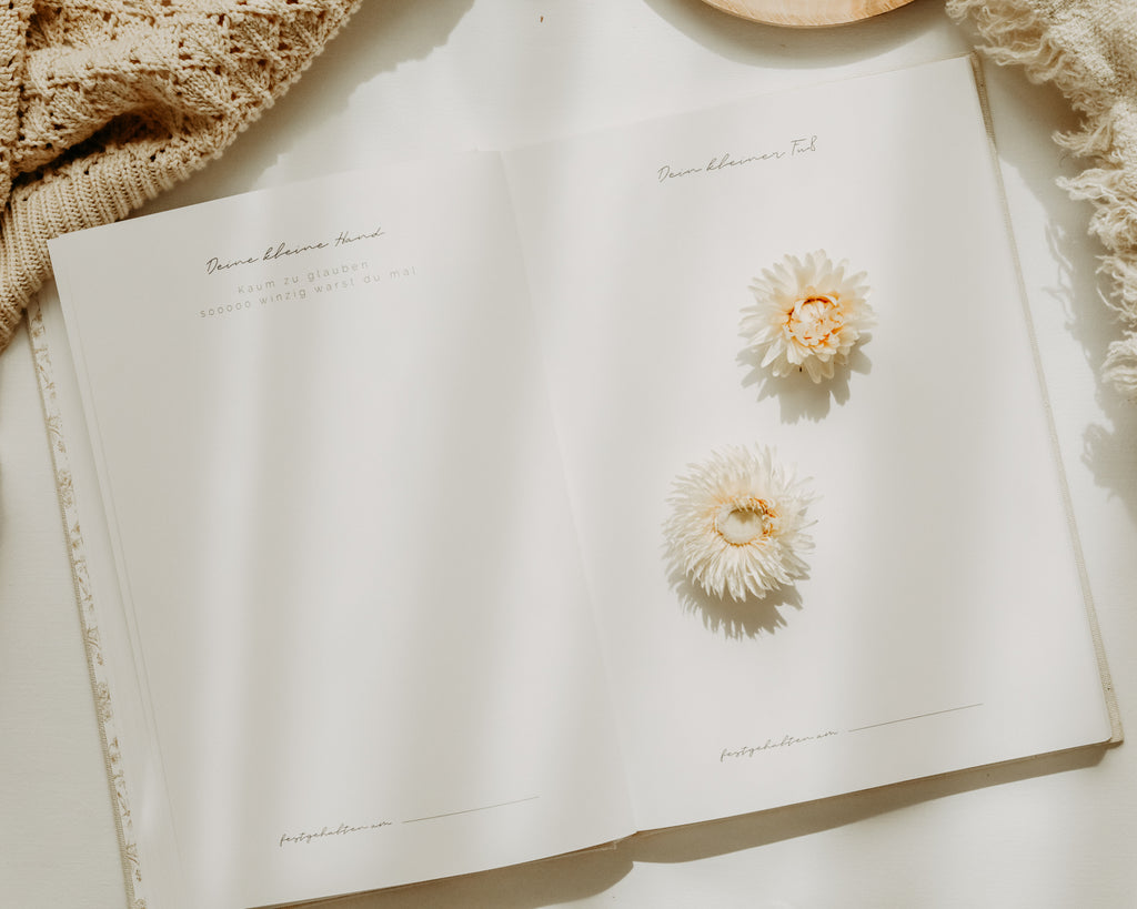 Babybuch Ein Jahr Babyglück Leinencover