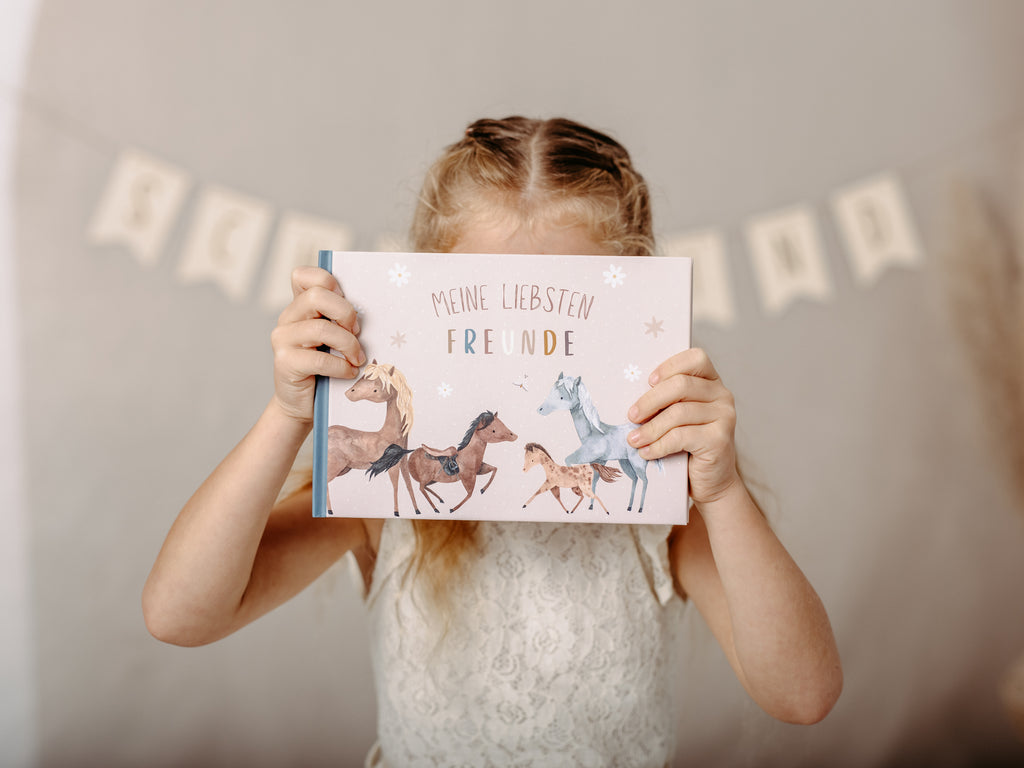 Freundebuch Pferde Meine liebsten Freunde Querformat A5