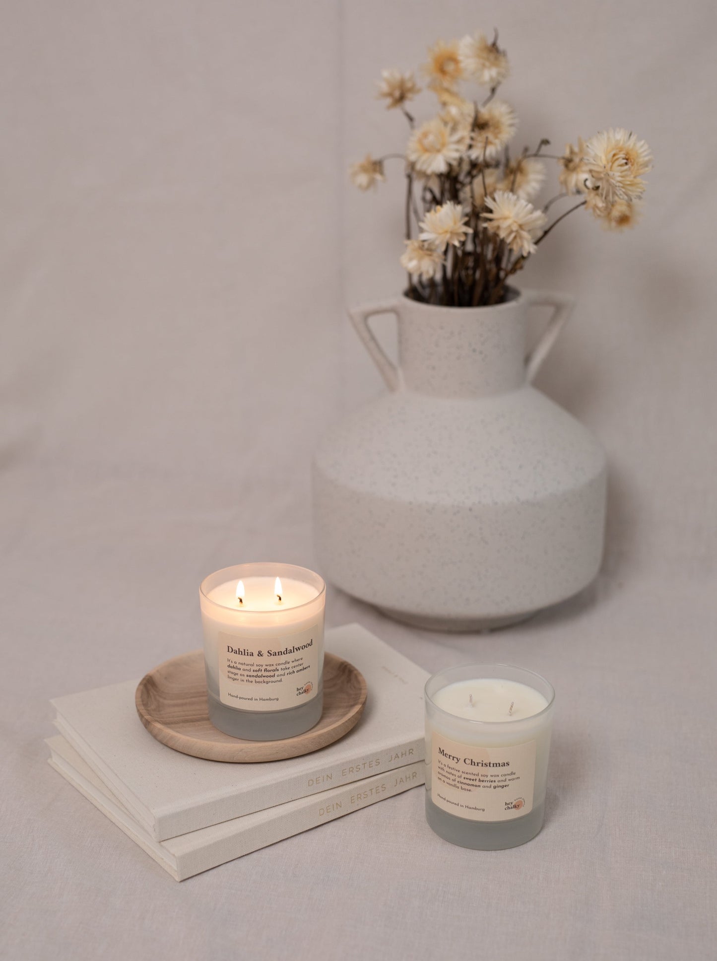 Dahlia & Sandalwood scented Candle DOUBLE WICK