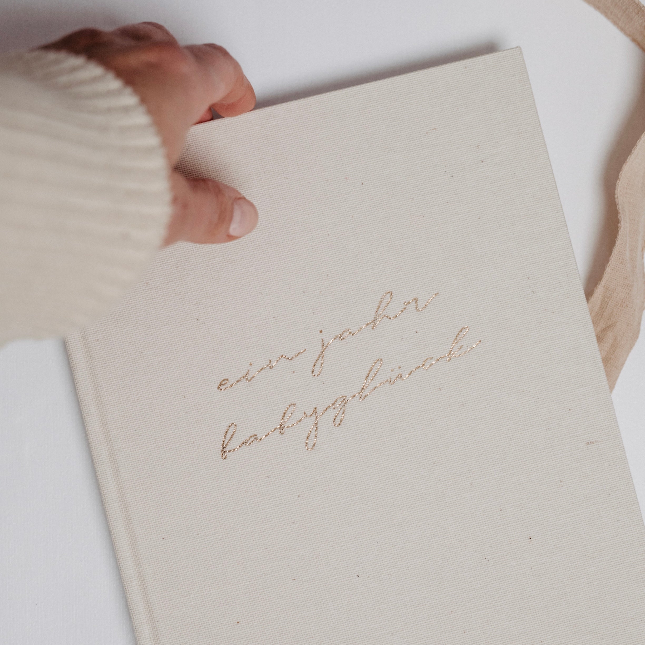 Babybuch Ein Jahr Babyglück Leinencover